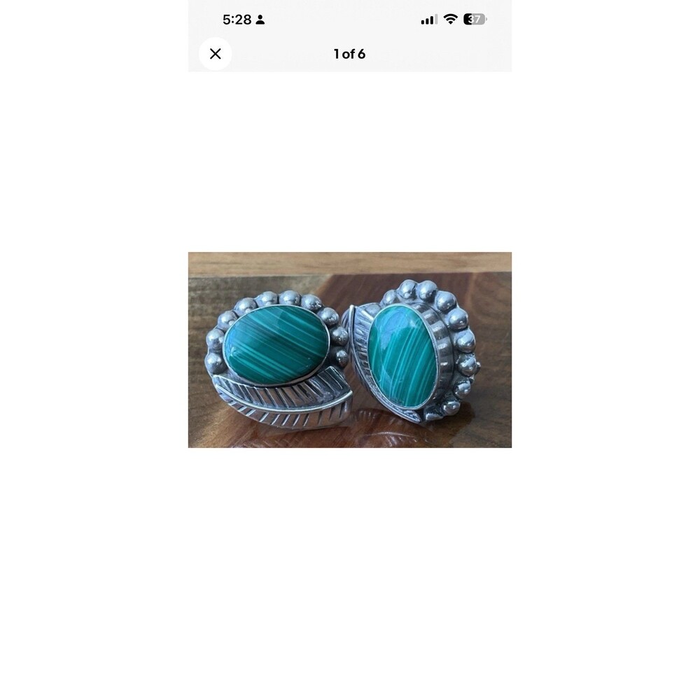 Malachite Oval Stud Earrings 925 Sterling Silver w/Feather-Rope Style Accents